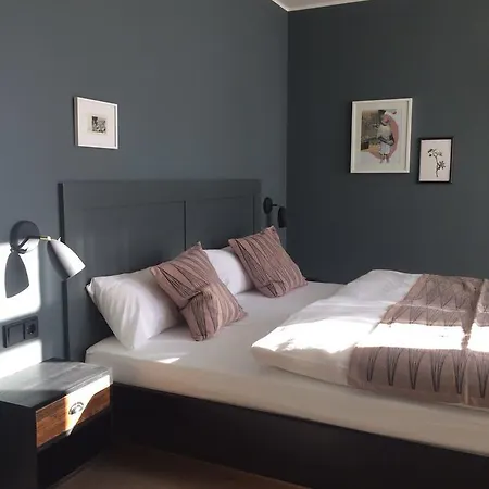 Hotel Weiss 3*