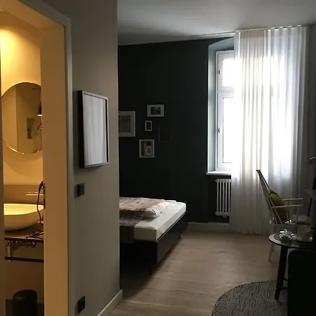 Hotel Weiss 3*